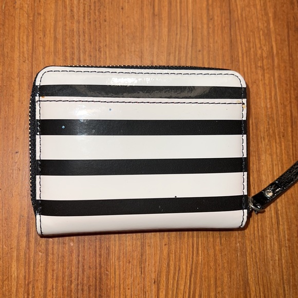 Kate Spade Wallet - Picture 2 of 3